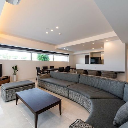 Condo Royal Ryu Kyu Chatan Eksteriør bilde
